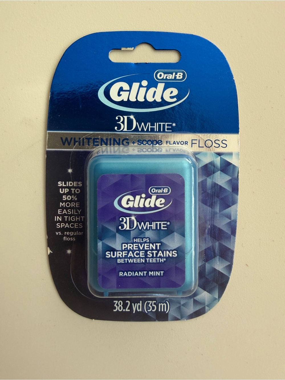 (1) Oral-B Glide 3D White Radiant Mint + Scope Floss- Discontinued